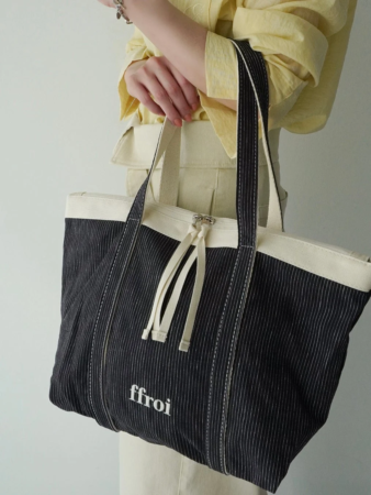 Stripe Zipper Tote Bag