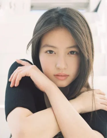 今田美桜さんポートレート