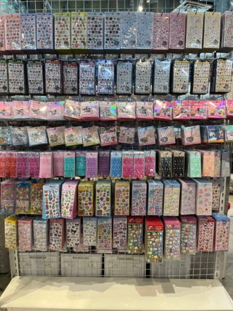 キャラクターシール