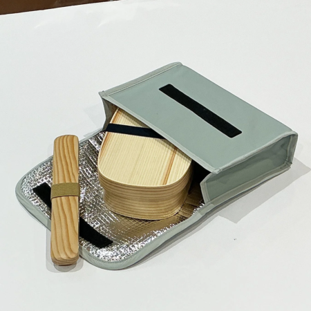 たためる保冷ランチバッグ_平置き型