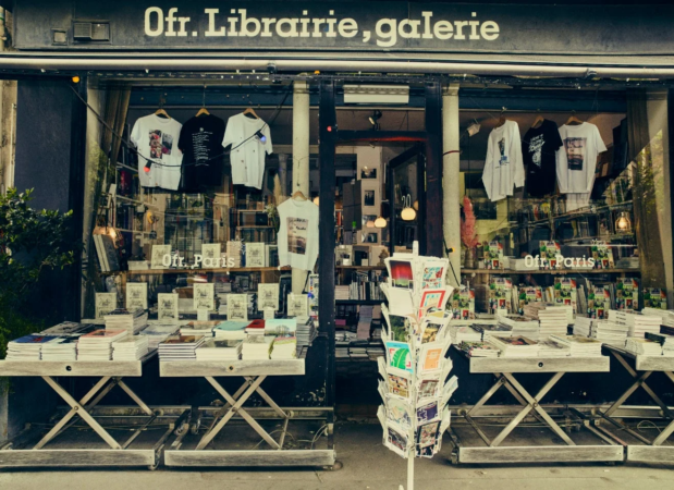 Ofr. Librairie, galerieの店先