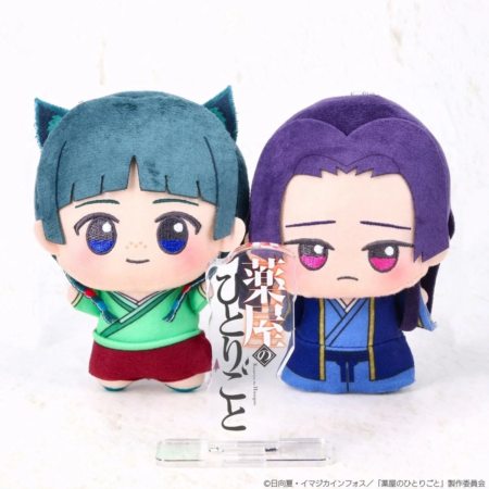 アクリルロゴディスプレイEXとぬいぐるみ