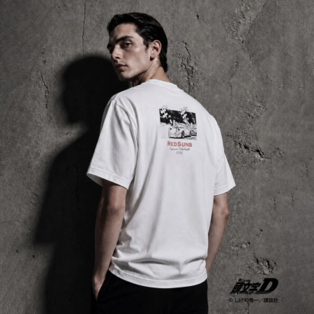 頭文字D 別注『タカハシ』 グラフィック半袖Tシャツ着用イメージ