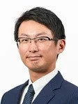 垣内 勇威 氏